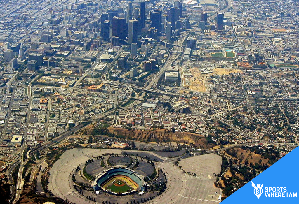 Tips for Los Angeles Dodgers Stadium & Games - Travel Caffeine